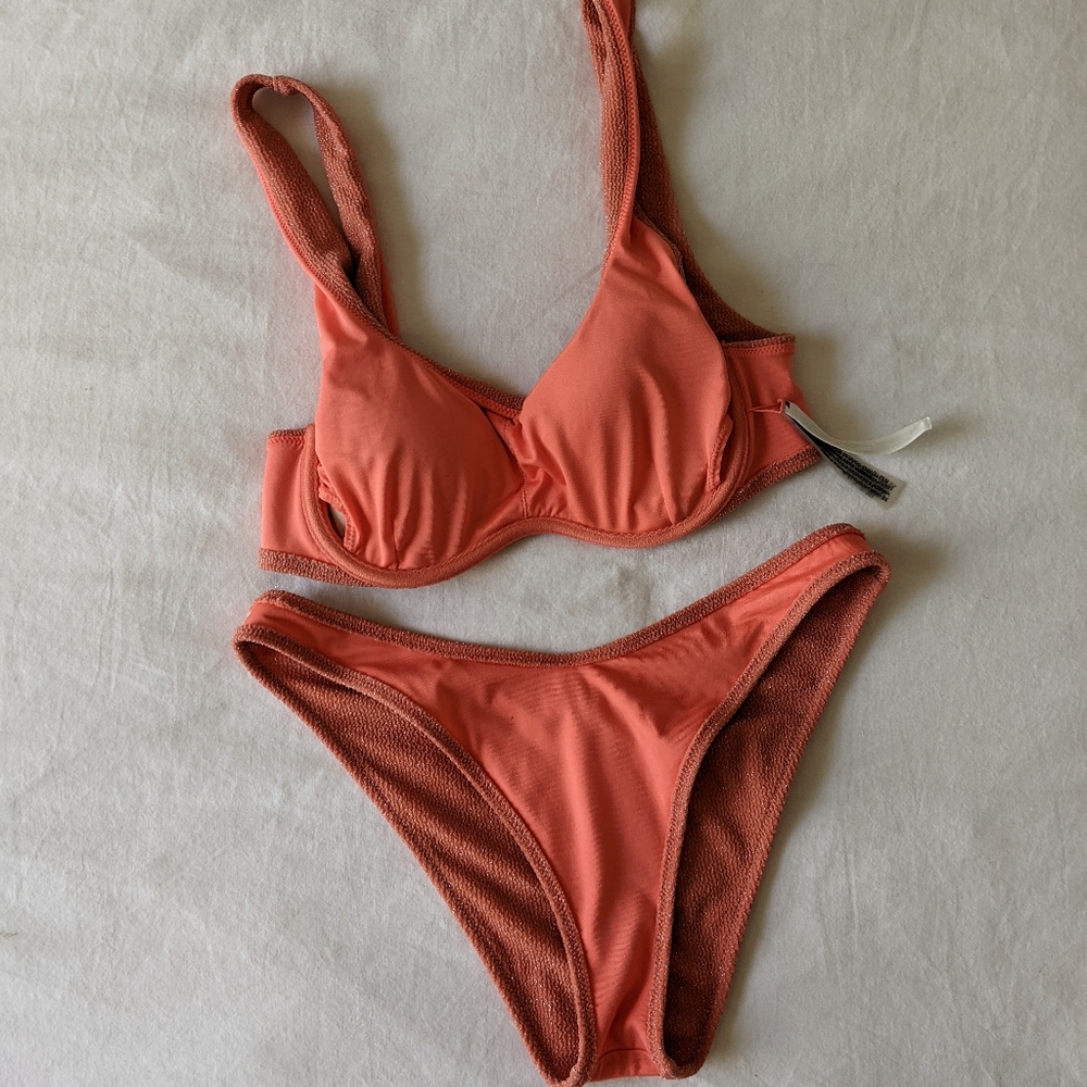 Swimsuit - Picture 10 of 12